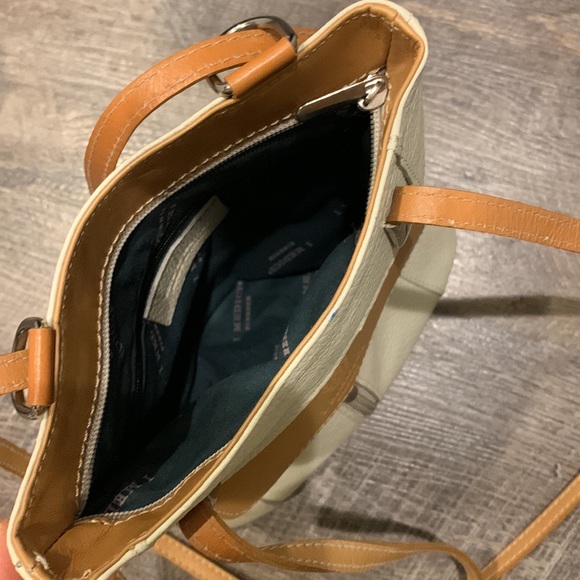 I Medici Italian leather crossbody bag convertible backpack handbag - Picture 9 of 11